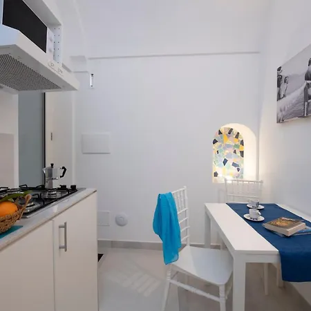 Vicolo Stretto Centro Storico Tatil Evi Amalfi